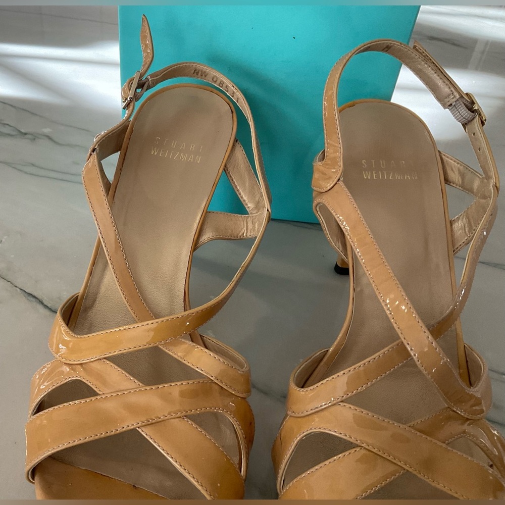 Stuart Weitzman Cross Strappy Buckle Heels Sz 8 Nude - Picture 7 of 15